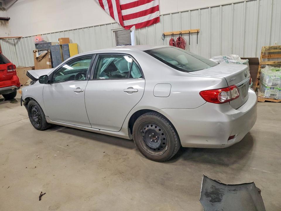 65567846 :رقم المزاد ، 2T1BU4EEXDC003203 vin ، 2013 Toyota Corolla مزاد بيع