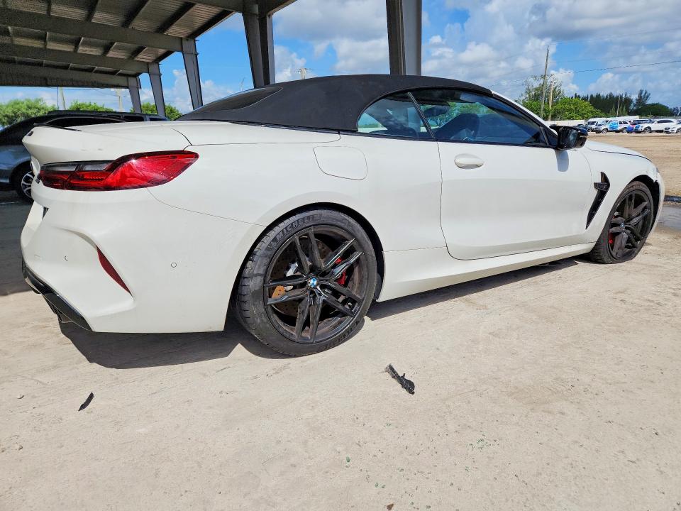 2024 Bmw M8 მანქანა იყიდება აუქციონზე, vin: WBSDZ0C06RCR68949, აუქციონის ნომერი: 66815396