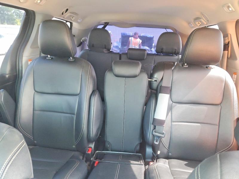 Продаж на аукціоні авто 2015 Toyota Sienna, vin: 5TDXK3DC4FS531044, номер лоту: 64084146