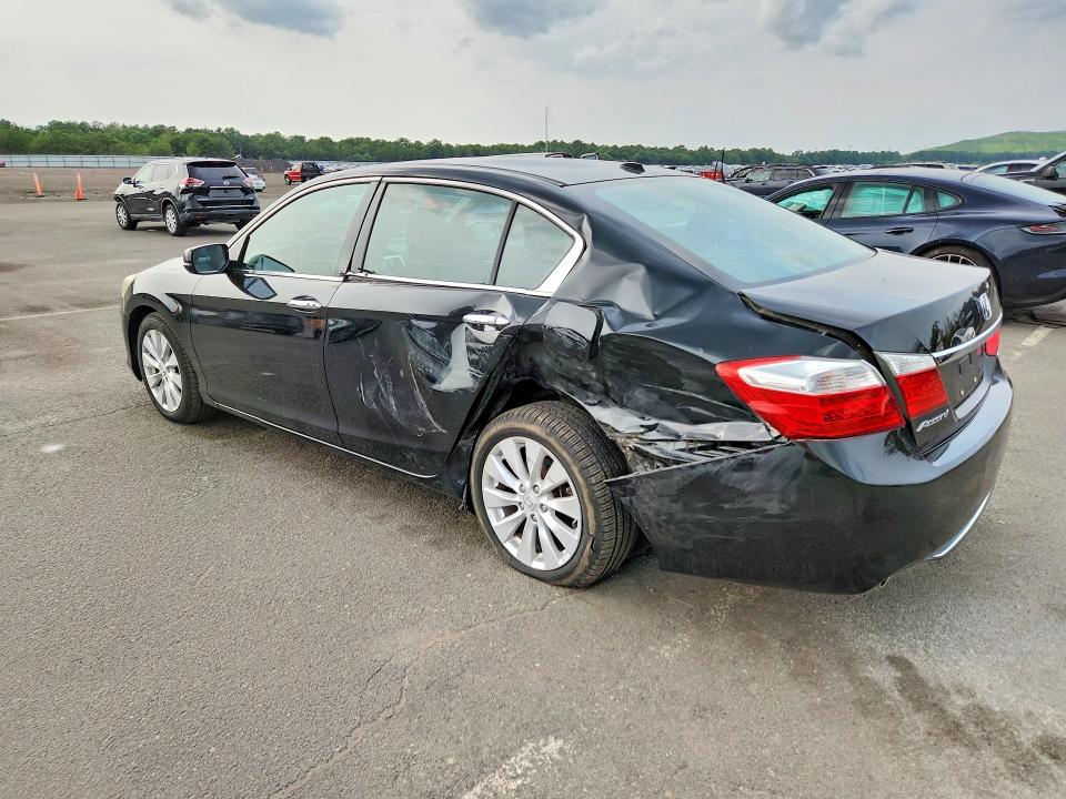 64853726 :رقم المزاد ، 1HGCR3F82EA037412 vin ، 2014 Honda Accord مزاد بيع
