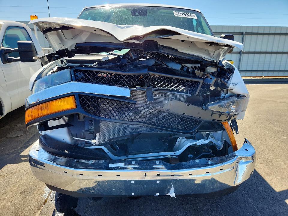 64221266 :رقم المزاد ، 1GAZGPFP6T1201005 vin ، 2026 Chevrolet Express G3500 مزاد بيع