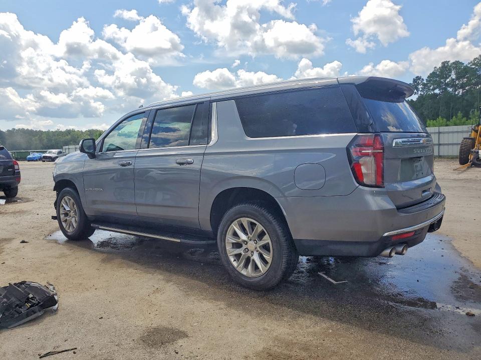 64387246 :رقم المزاد ، 1GNSCFKD4NR117562 vin ، 2022 Chevrolet Suburban مزاد بيع