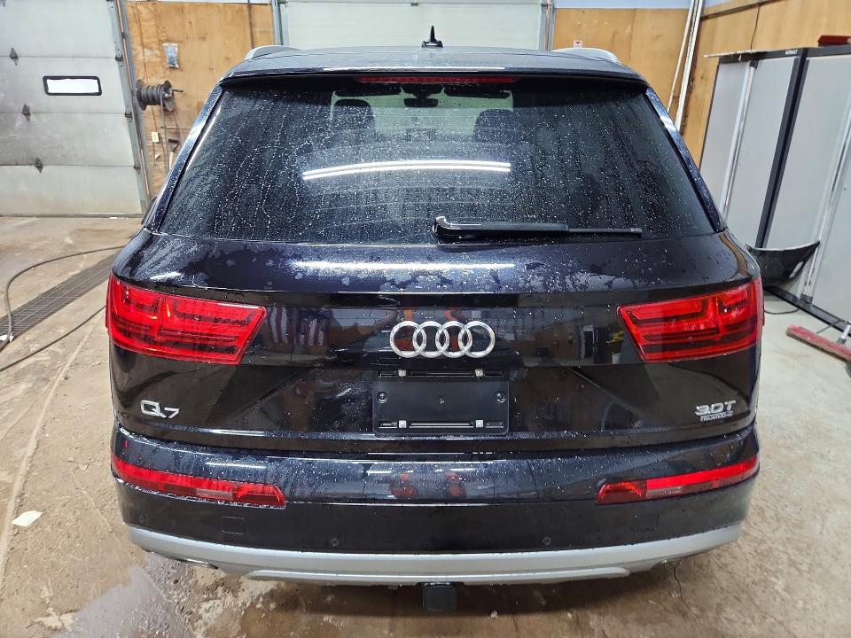Продаж на аукціоні авто 2018 Audi Q7, vin: WA1LAAF71JD047160, номер лоту: 63146246