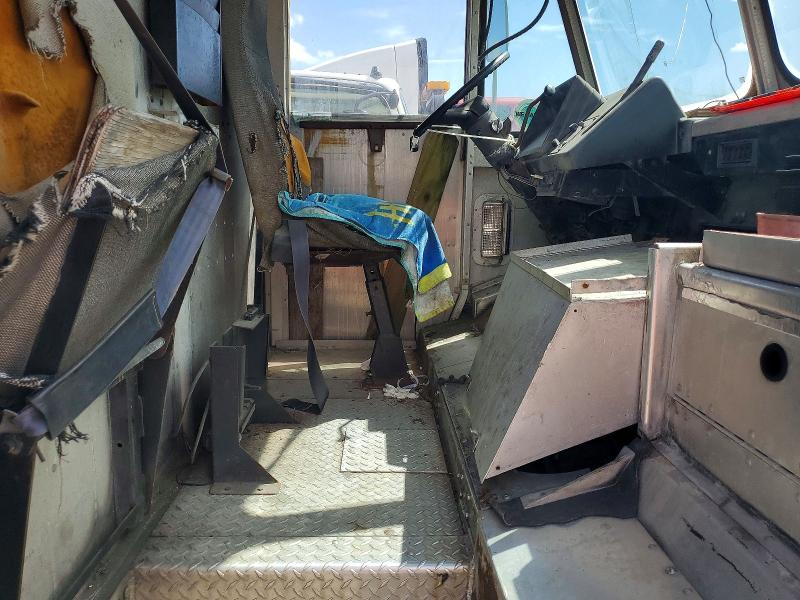 Auction sale of the 1993 Chevrolet P30, vin: 1GBKP32K4P3324120, lot number: 66803706