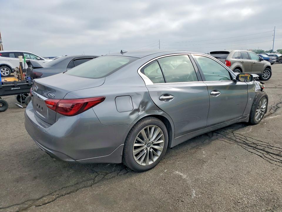 2018 Infiniti Q50 მანქანა იყიდება აუქციონზე, vin: JN1EV7AR1JM438410, აუქციონის ნომერი: 63252366