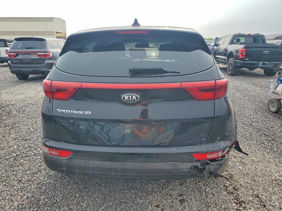 64217366 :رقم المزاد ، KNDPM3ACXH7117388 vin ، 2017 Kia Sportage مزاد بيع