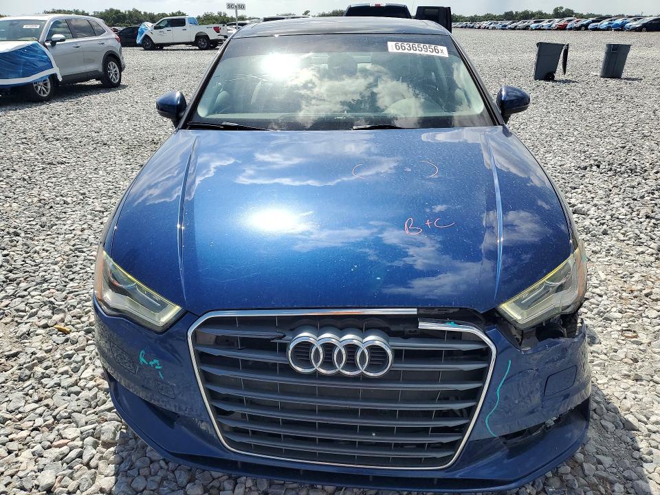 Продаж на аукціоні авто 2015 Audi A3, vin: WAUACGFF5F1018980, номер лоту: 66365956