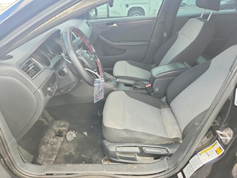 66174616 :رقم المزاد ، 3VW2B7AJXHM327451 vin ، 2017 Volkswagen Jetta مزاد بيع