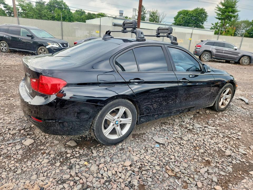66060796 :رقم المزاد ، WBA3A5G56CNP16270 vin ، 2012 Bmw 328 مزاد بيع
