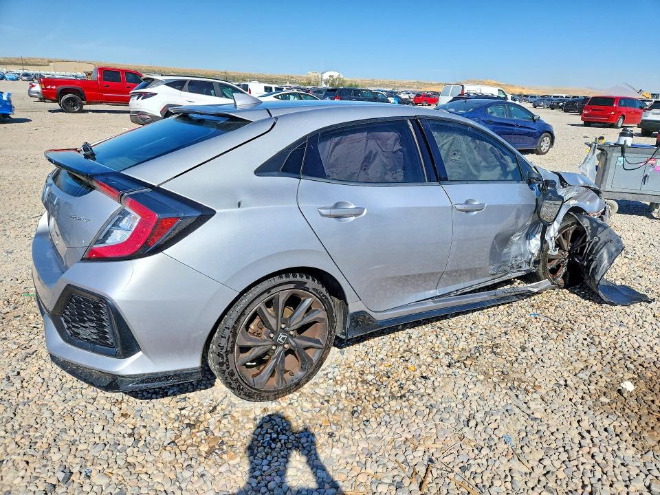 66361906 :رقم المزاد ، SHHFK7H48JU413855 vin ، 2018 Honda Civic مزاد بيع