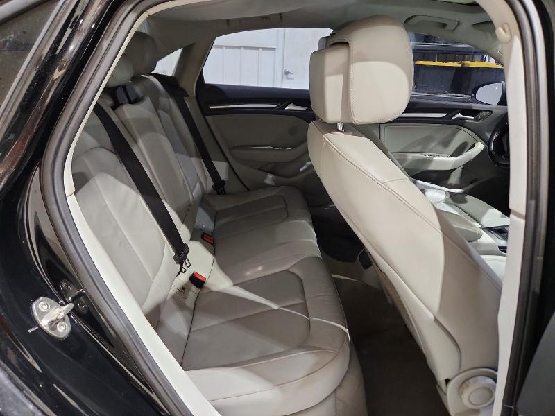 64993736 :رقم المزاد ، WAUACGFF7F1085547 vin ، 2015 Audi A3 مزاد بيع