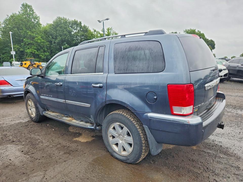 65235796 :رقم المزاد ، 1A8HW58P49F700526 vin ، 2009 Chrysler Aspen مزاد بيع