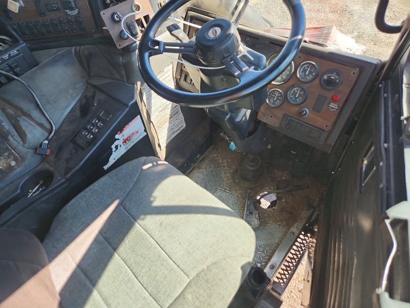 Aukcja sprzedaży 2014 Peterbilt 320, vin: 3BPZL20X1EF214110, numer aukcji: 65526316