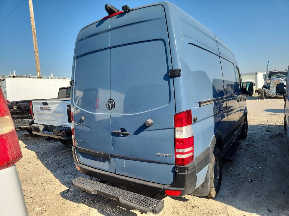 65988726 :رقم المزاد ، WD3PE7CD0JP643510 vin ، 2018 Mercedes-benz Sprinter مزاد بيع