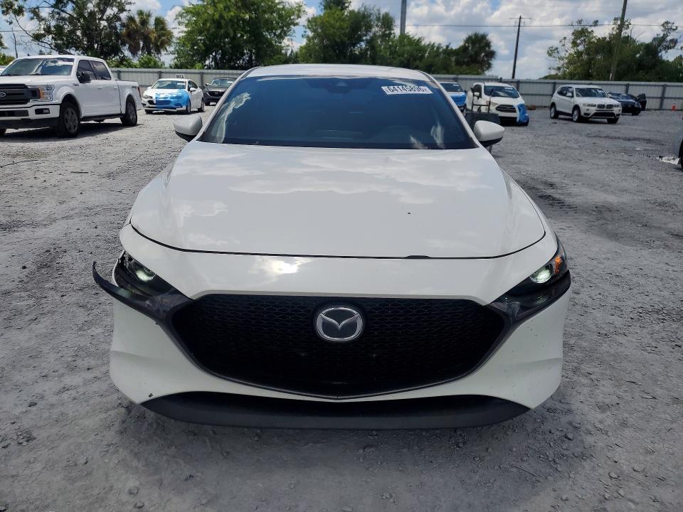 2021 Mazda 3 მანქანა იყიდება აუქციონზე, vin: JM1BPAKL1M1328691, აუქციონის ნომერი: 64145896