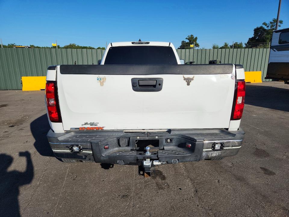 Продаж на аукціоні авто 2011 Gmc Sierra, vin: 1GT424C83BF146493, номер лоту: 64392026
