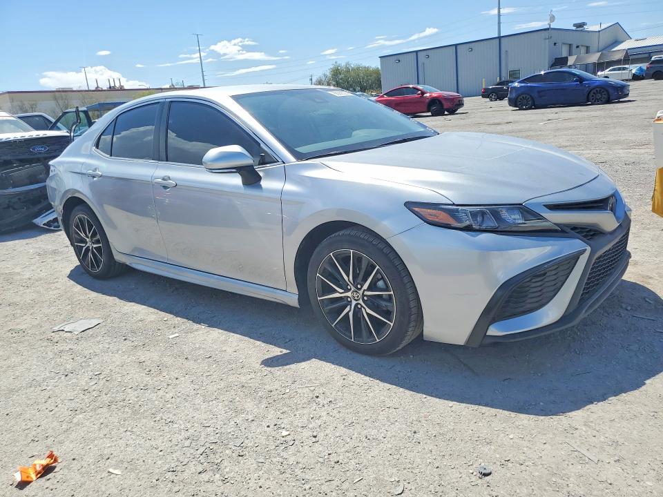 2024 Toyota Camry მანქანა იყიდება აუქციონზე, vin: 4T1G11AK1RU844440, აუქციონის ნომერი: 66293236