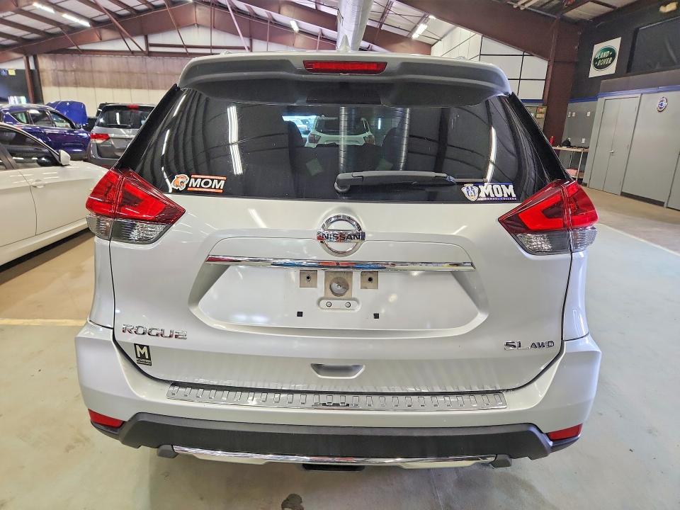 65292626 :رقم المزاد ، JN8AT2MV6JW349650 vin ، 2018 Nissan Rogue مزاد بيع