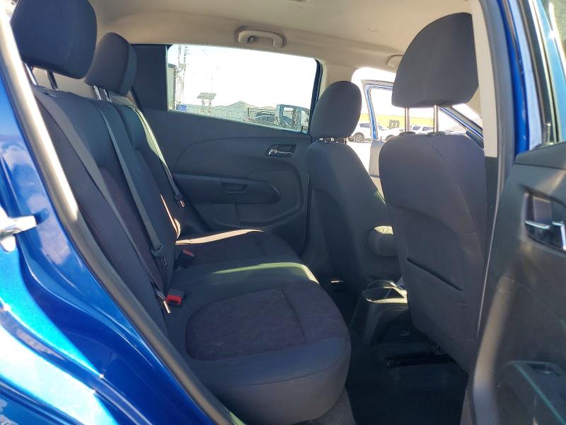 Продаж на аукціоні авто 2018 Chevrolet Sonic, vin: 1G1JD6SH5J4102864, номер лоту: 63448256
