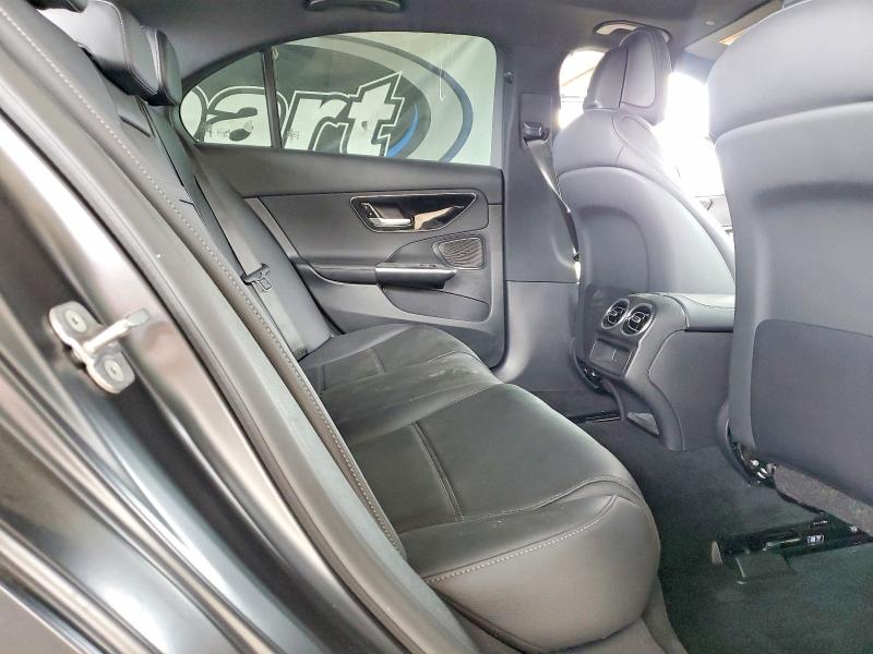 2025 Mercedes-benz C მანქანა იყიდება აუქციონზე, vin: W1KAF4GB3SR266652, აუქციონის ნომერი: 67176466