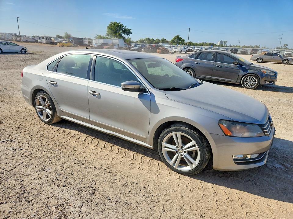 66245686 :رقم المزاد ، 1VWCS7A37EC012660 vin ، 2014 Volkswagen Passat مزاد بيع