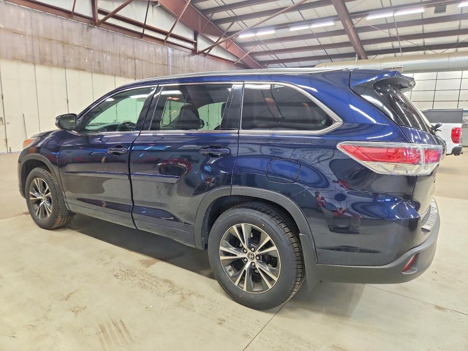 2016 Toyota Highlander მანქანა იყიდება აუქციონზე, vin: 5TDJKRFH1GS231111, აუქციონის ნომერი: 65155116
