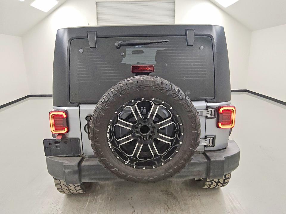 Продажа на аукционе авто 2015 Jeep Wrangler Unlimited, vin: 1C4BJWDG5FL505104, номер лота: 66190226