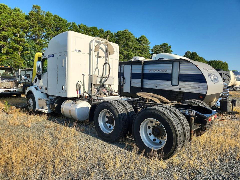 Продажа на аукционе авто 2018 Peterbilt 579, vin: 1XPBDP9X0JD474092, номер лота: 61716206