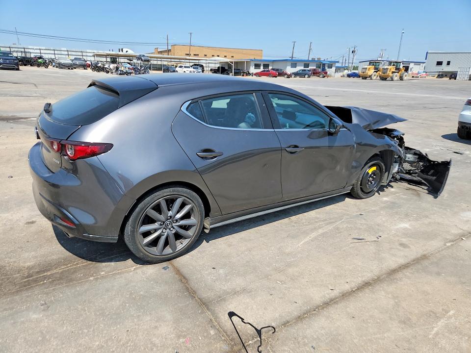 63612396 :رقم المزاد ، JM1BPALM5P1610456 vin ، 2023 Mazda 3 مزاد بيع