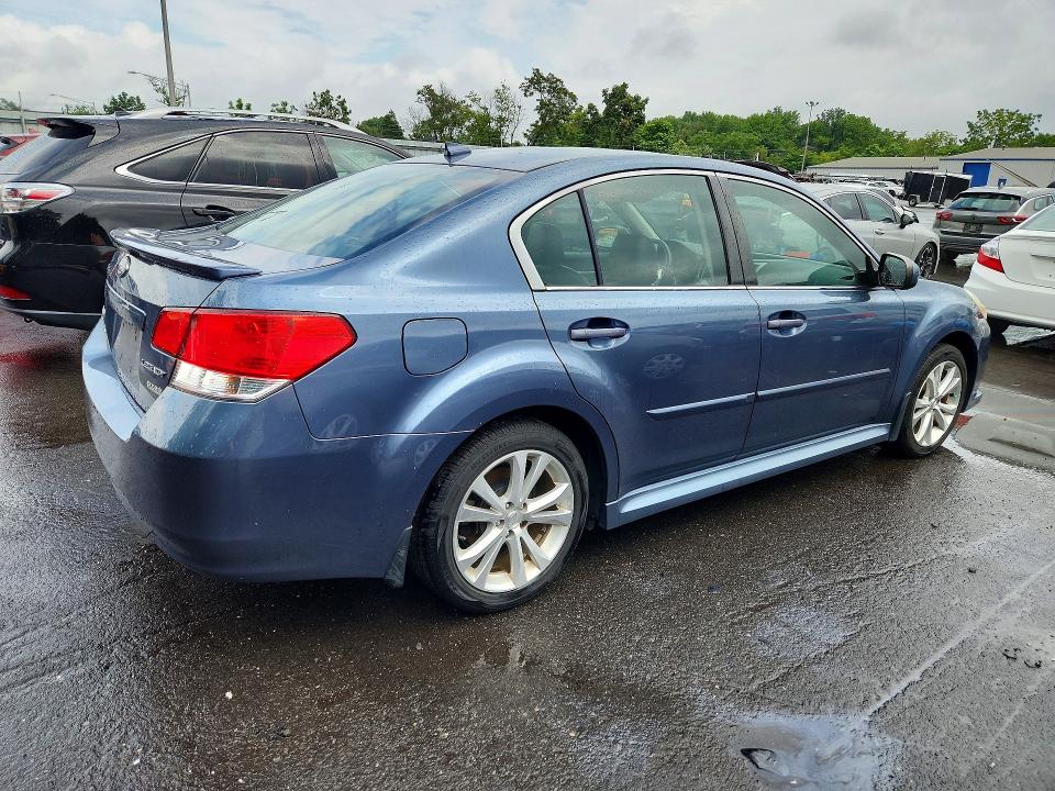 2013 Subaru Legacy მანქანა იყიდება აუქციონზე, vin: 4S3BMBL66D3016118, აუქციონის ნომერი: 63136196