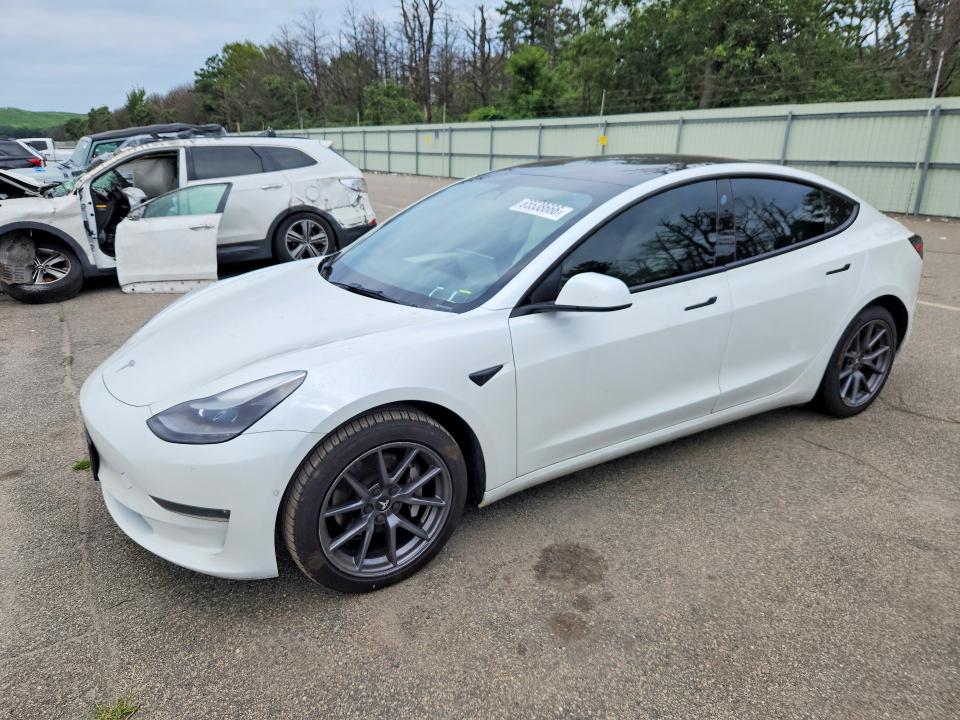 65538666 :رقم المزاد ، 5YJ3E1EB6NF115368 vin ، 2022 Tesla Model 3 مزاد بيع