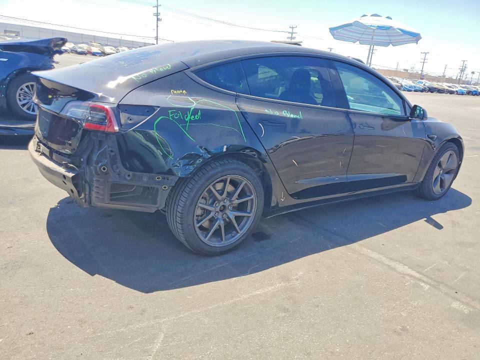 Продаж на аукціоні авто 2018 Tesla Model 3, vin: 5YJ3E1EB6JF084682, номер лоту: 63512306