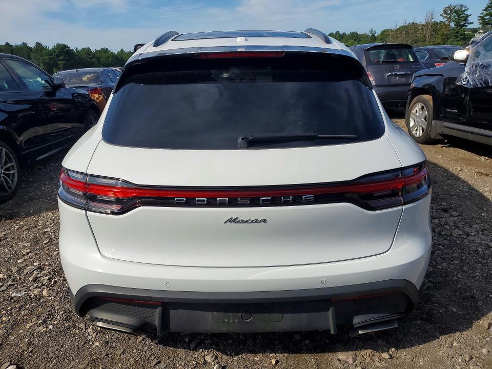 Aukcja sprzedaży 2024 Porsche Macan, vin: WP1AA2A53RLB16049, numer aukcji: 57177096