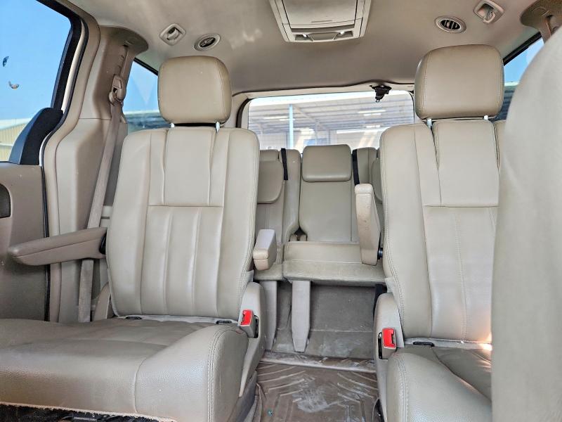 2016 Chrysler Town & Country მანქანა იყიდება აუქციონზე, vin: 2C4RC1BG9GR155953, აუქციონის ნომერი: 63851106