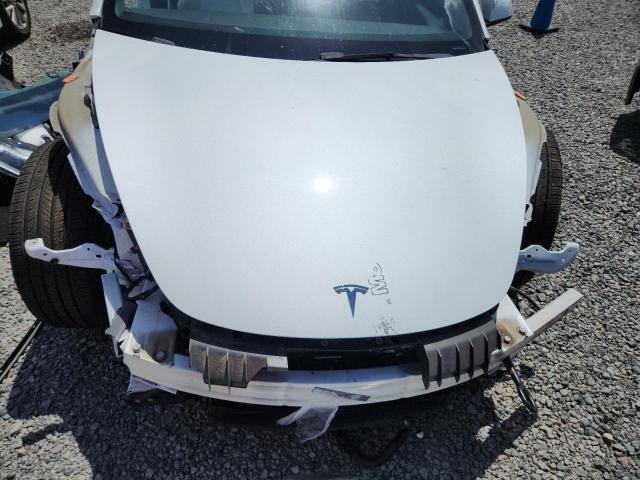 65103726 :رقم المزاد ، 5YJ3E1EB7NF101608 vin ، 2022 Tesla Model 3 مزاد بيع
