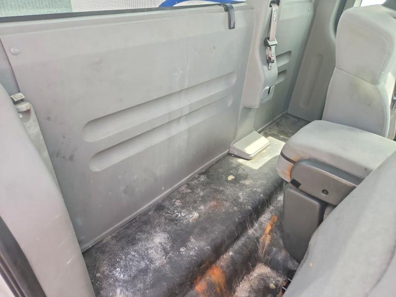63642206 :رقم المزاد ، 1FTRF12285NA94570 vin ، 2005 Ford F150 مزاد بيع