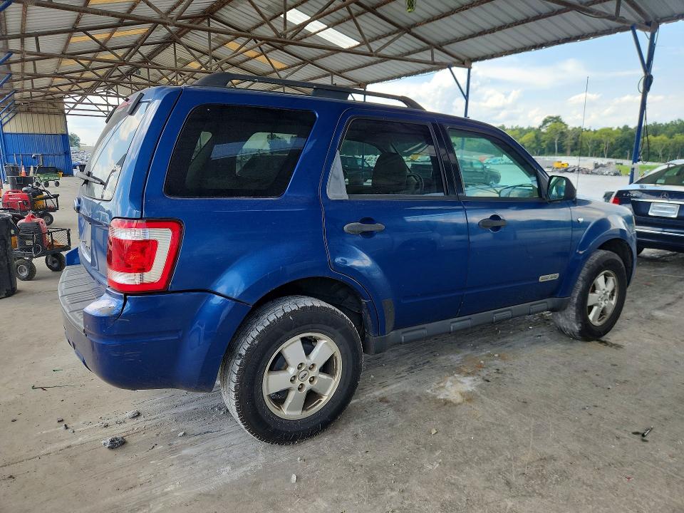 2008 Ford Escape მანქანა იყიდება აუქციონზე, vin: 1FMCU031X8KD40015, აუქციონის ნომერი: 65064356