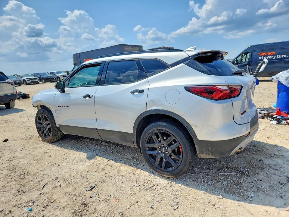 66303916 :رقم المزاد ، 3GNKBDR46MS545254 vin ، 2021 Chevrolet Blazer مزاد بيع