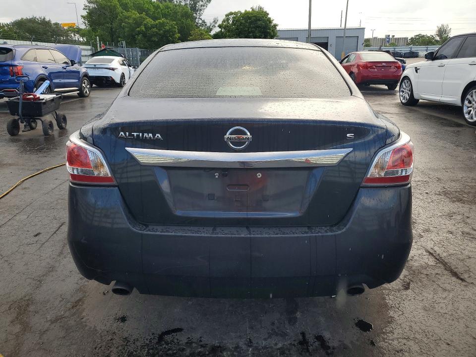 2015 Nissan Altima მანქანა იყიდება აუქციონზე, vin: 1N4AL3AP6FC230891, აუქციონის ნომერი: 64071686