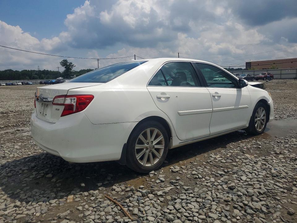 Продаж на аукціоні авто 2014 Toyota Camry, vin: 4T4BF1FK1ER362684, номер лоту: 63882036