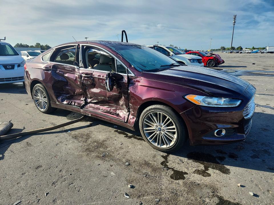 64196776 :رقم المزاد ، 3FA6P0HR1DR240646 vin ، 2013 Ford Fusion مزاد بيع
