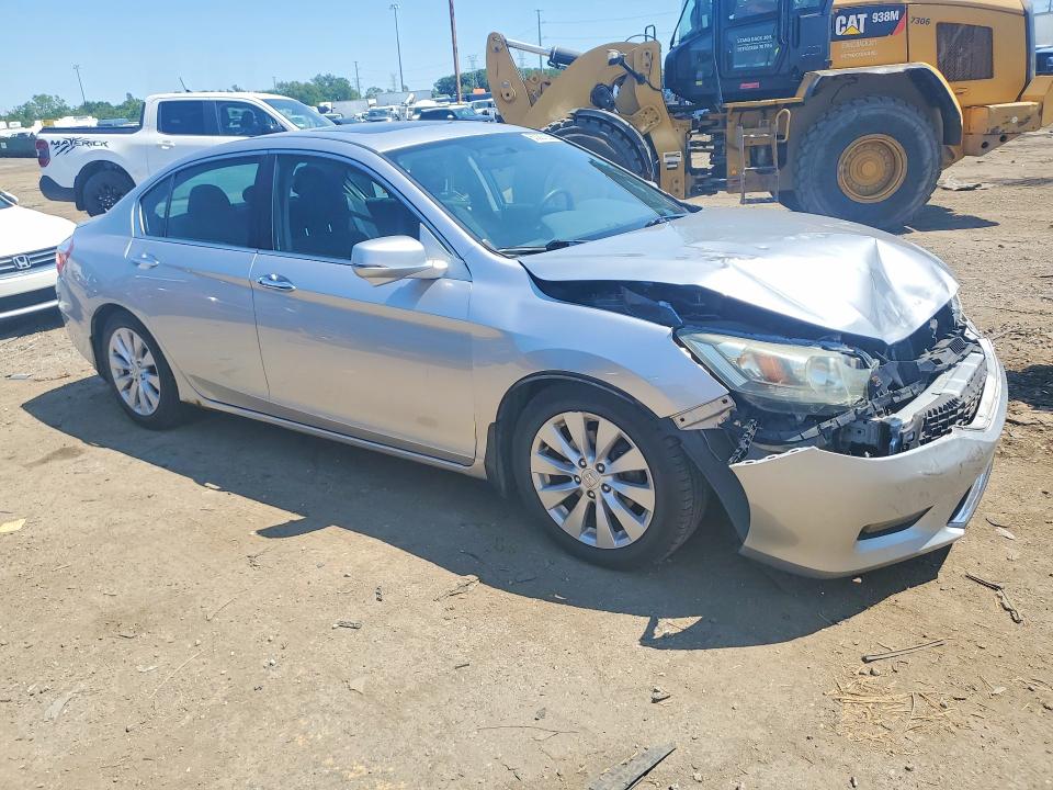 63227236 :رقم المزاد ، 1HGCR2E73FA156638 vin ، 2015 Honda Accord مزاد بيع