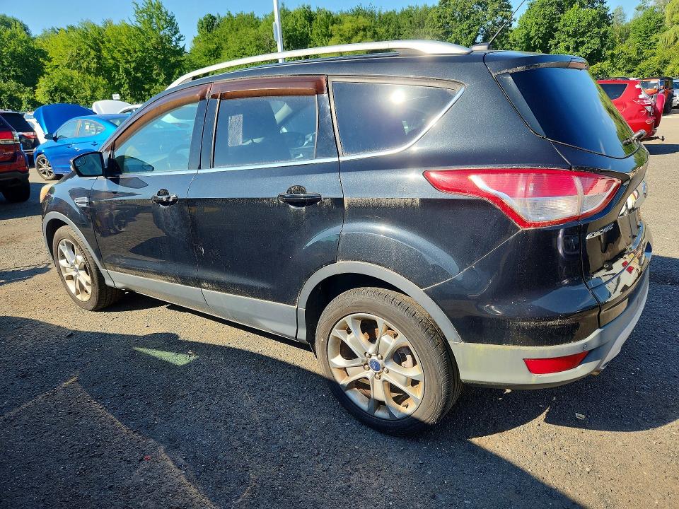64183836 :رقم المزاد ، 1FMCU9JX4EUC41301 vin ، 2014 Ford Escape مزاد بيع