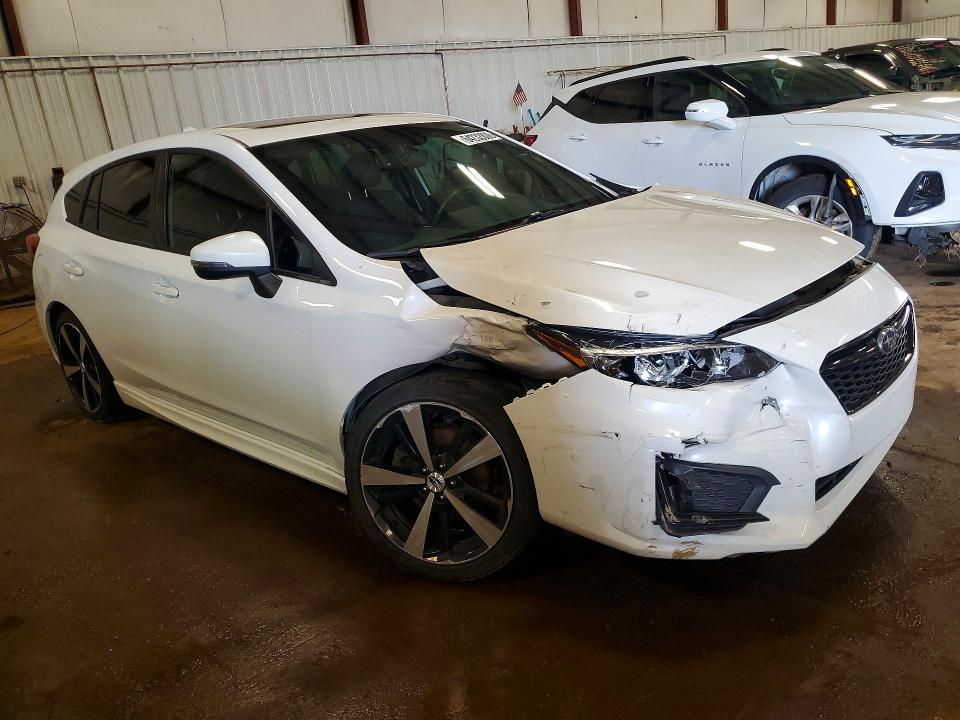 64232806 :رقم المزاد ، 4S3GTAM60H3733508 vin ، 2017 Subaru Impreza مزاد بيع