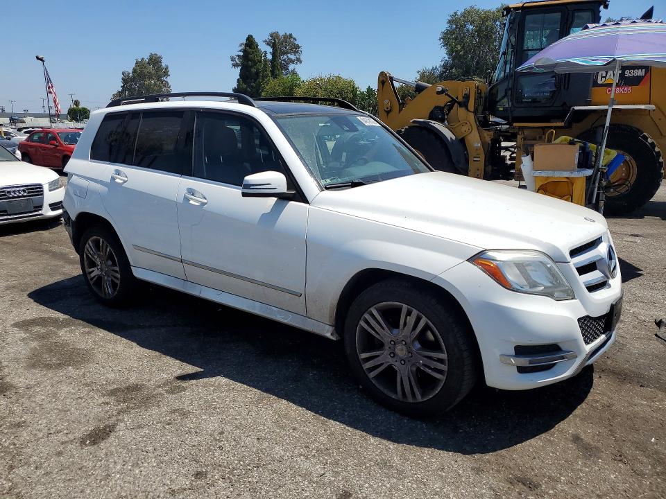 2015 Mercedes-benz Glk მანქანა იყიდება აუქციონზე, vin: WDCGG5HB1FG440641, აუქციონის ნომერი: 64009106