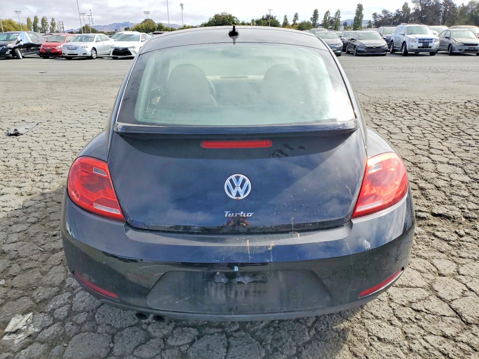 66118416 :رقم المزاد ، 3VWJ17AT5GM615053 vin ، 2016 Volkswagen Beetle مزاد بيع