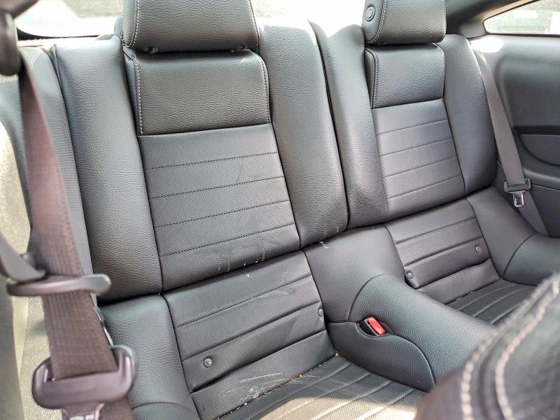 67406366 :رقم المزاد ، 1ZVBP8AM1B5137293 vin ، 2011 Ford Mustang مزاد بيع