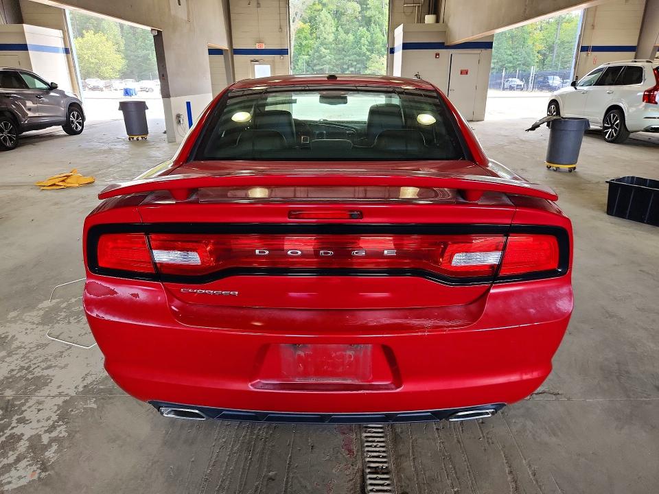 67177156 :رقم المزاد ، 2B3CL3CG5BH505627 vin ، 2011 Dodge Charger مزاد بيع