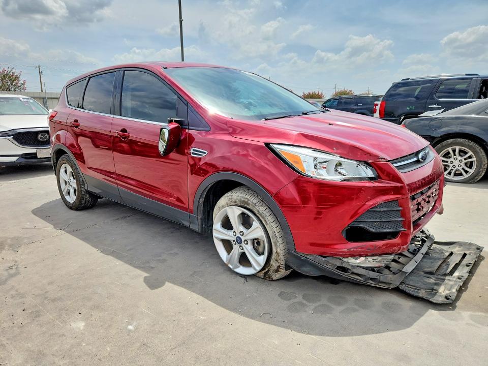 66122116 :رقم المزاد ، 1FMCU9G92EUB40783 vin ، 2014 Ford Escape مزاد بيع