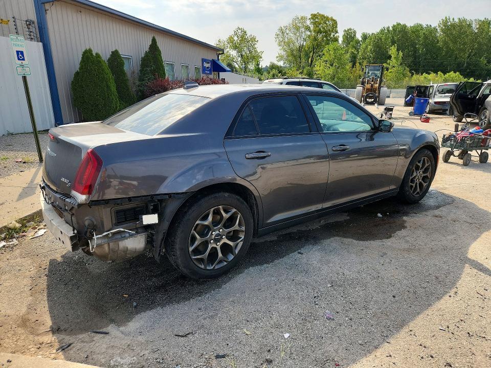 64644656 :رقم المزاد ، 2C3CCAGG2GH253389 vin ، 2016 Chrysler 300 مزاد بيع